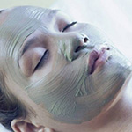 Маска из голубой глины для лица